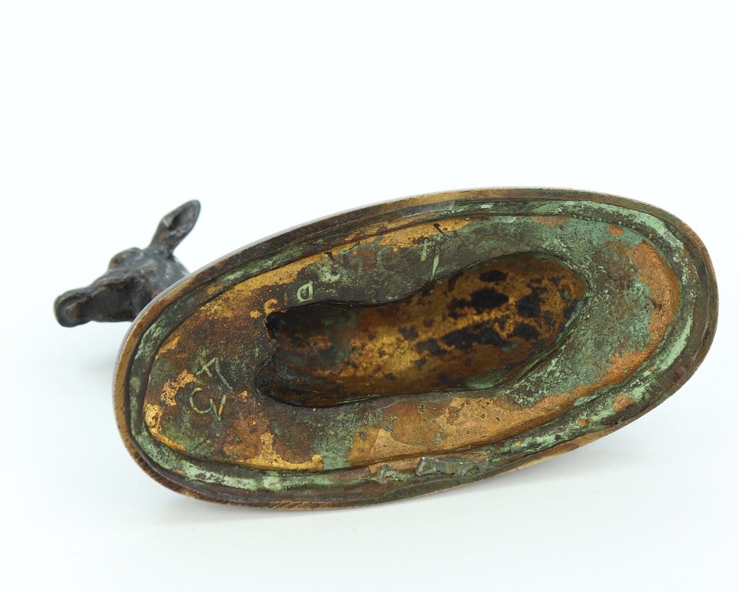 Biche couchée par Antoine-Louis Barye