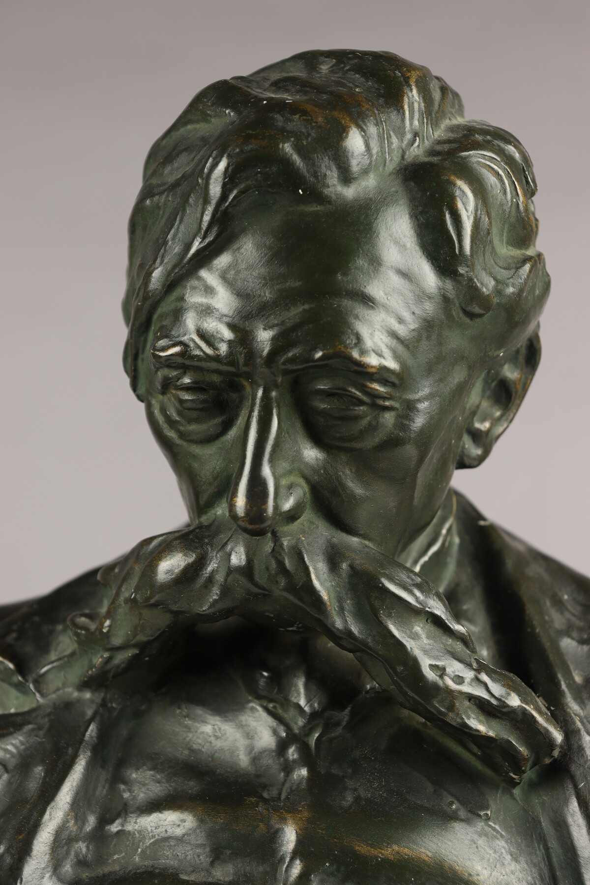 Buste d'Emile Verhaeren par César Schroevens