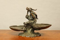 Centre de table par Auguste Ledru