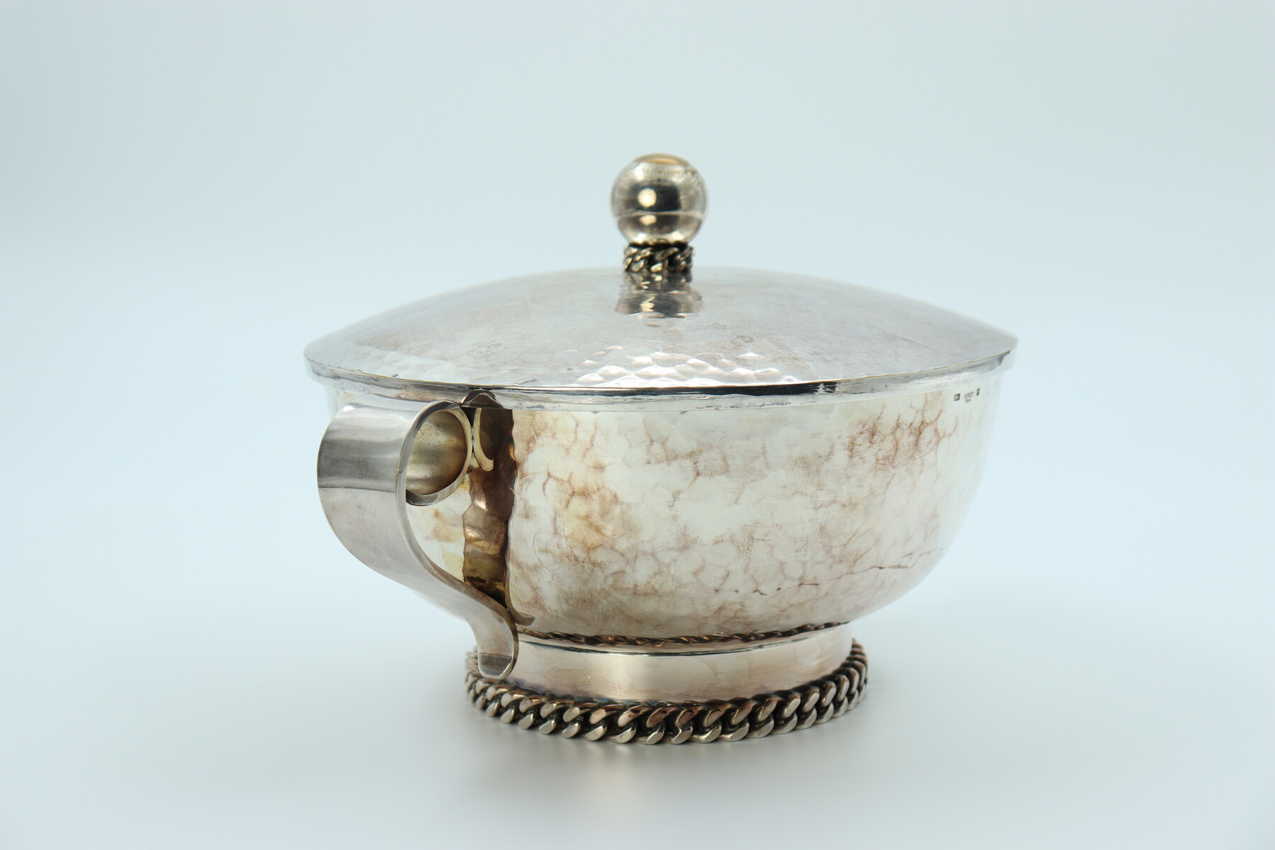 Coupe couverte par Jean Després