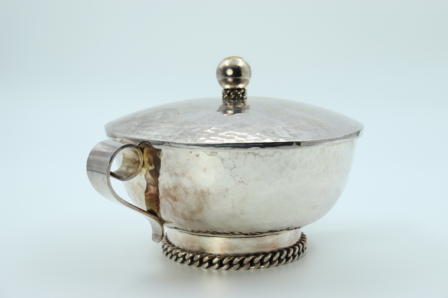 Coupe couverte par Jean Després