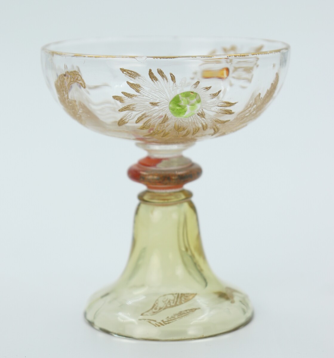 Coupe sur pied par Emile Gallé