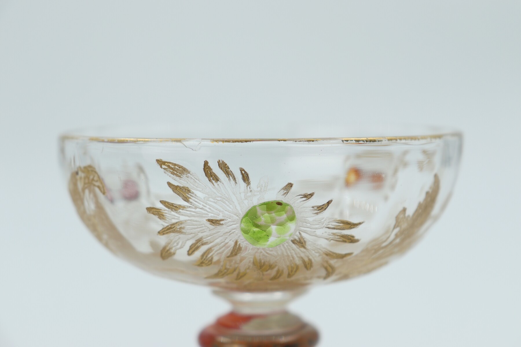 Coupe sur pied par Emile Gallé