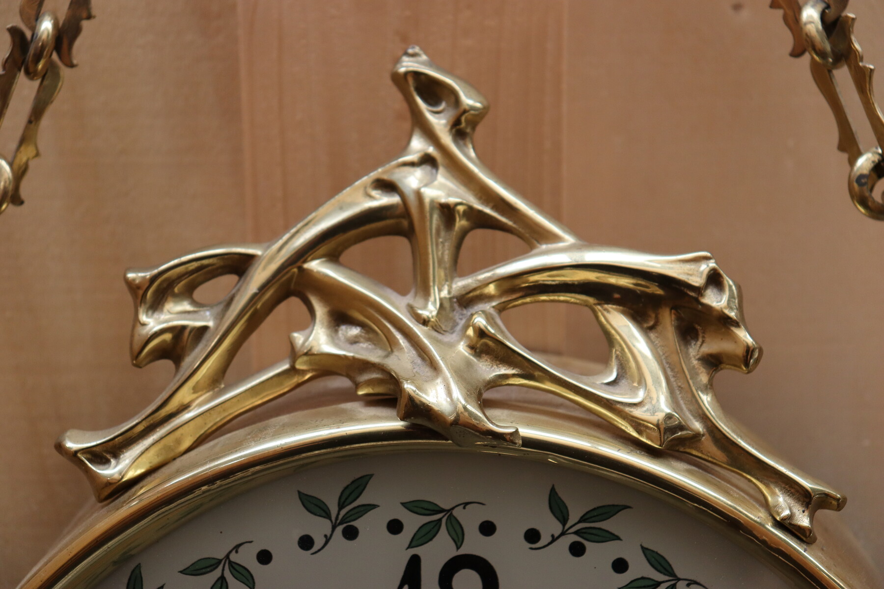 Horloge boulengère dans le goût d'Hector Guimard