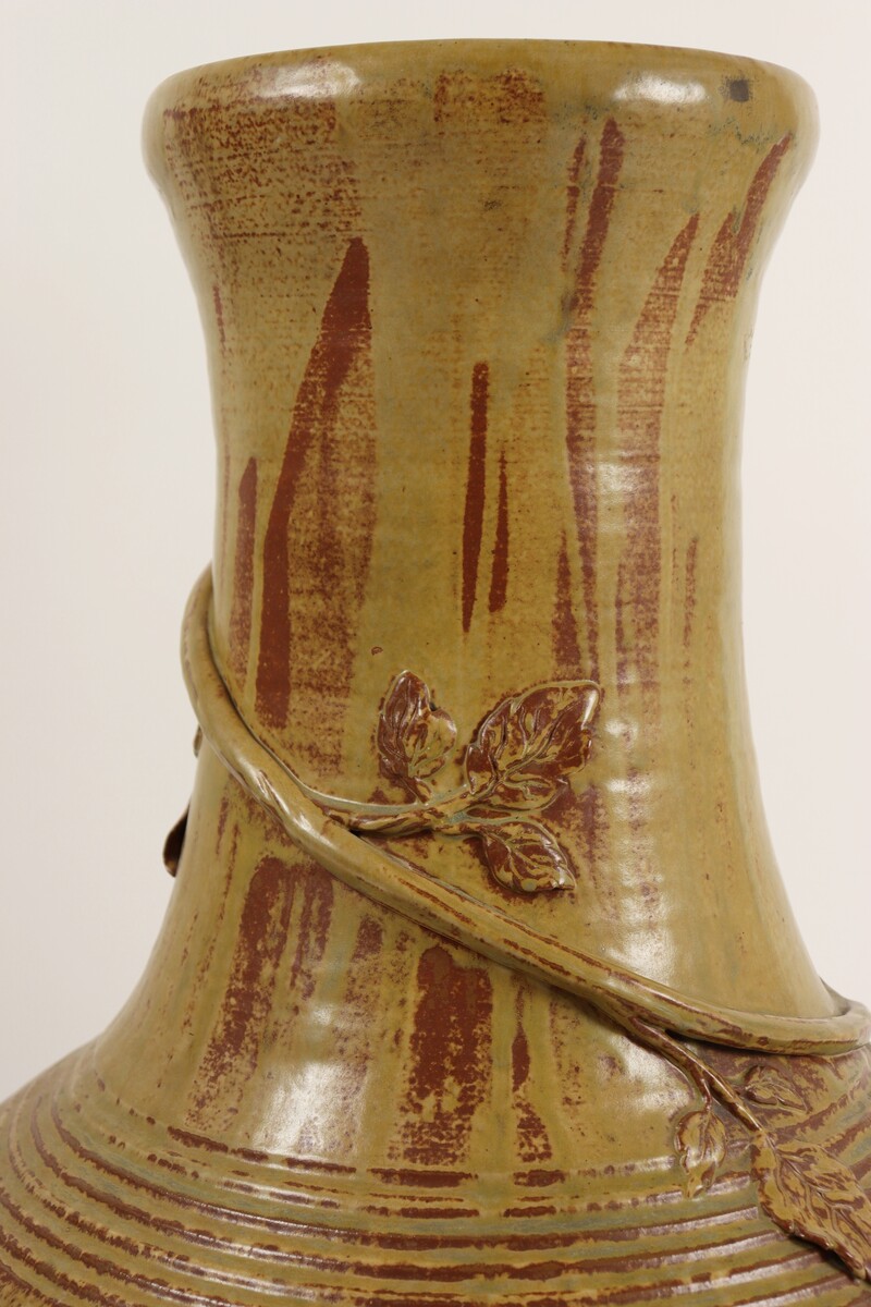 Important vase par Paul Jeanneney