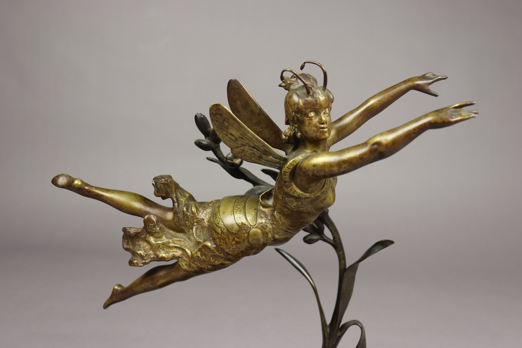 La mouche d'or par Alfred Grévin