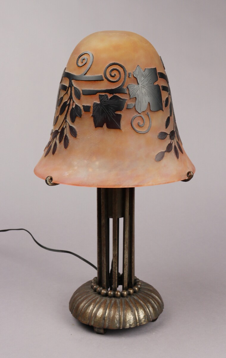 Lampe de table par Edgar Brandt et Daum