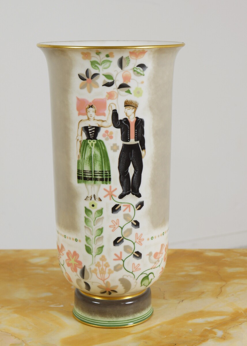 Manufacture Nationale de Sèvres & Adrien-Auguste Leduc, vase aux Alsaciens