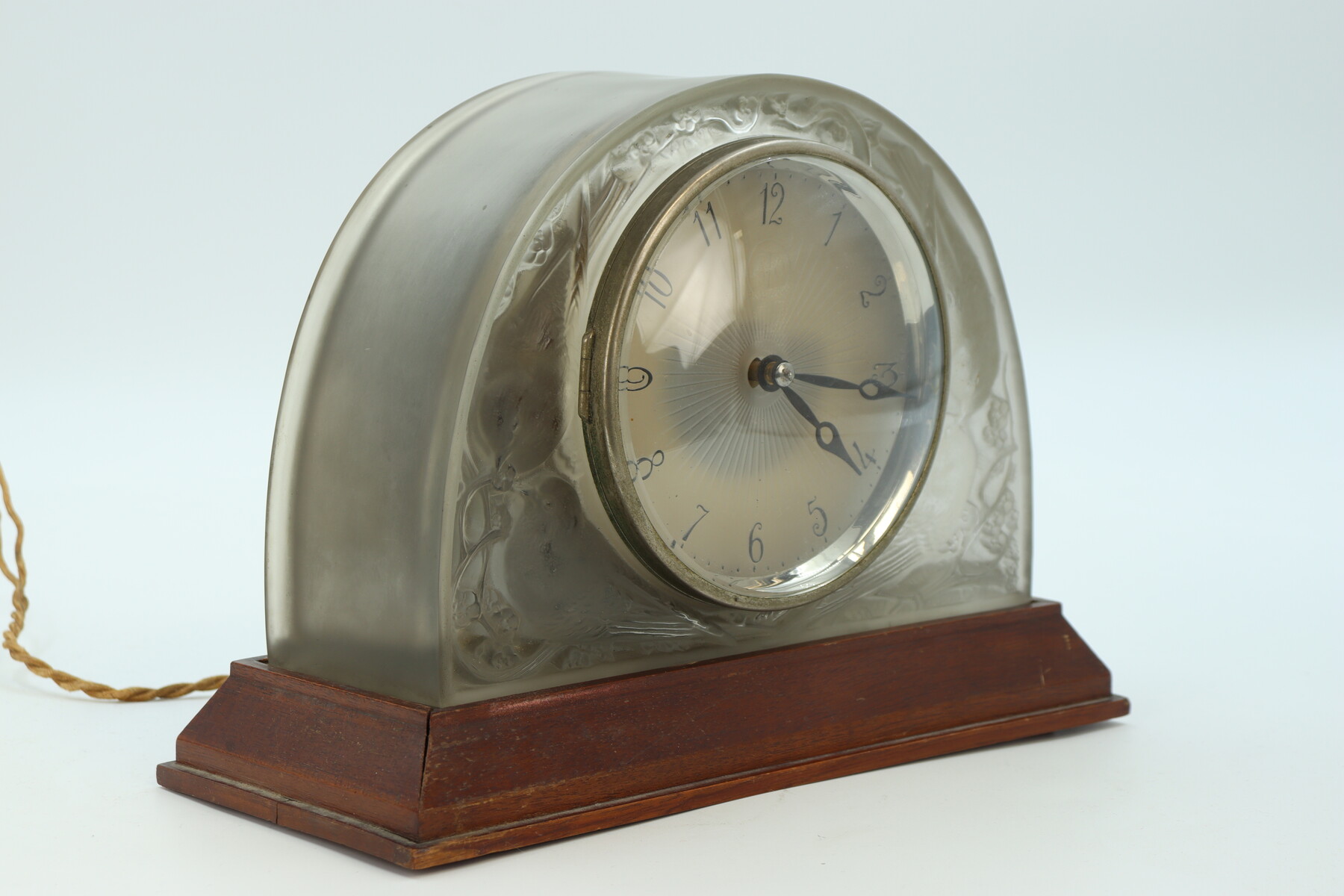 Pendule aux moineaux par René Lalique