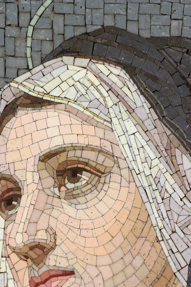 Portrait de sainte en mosaïque