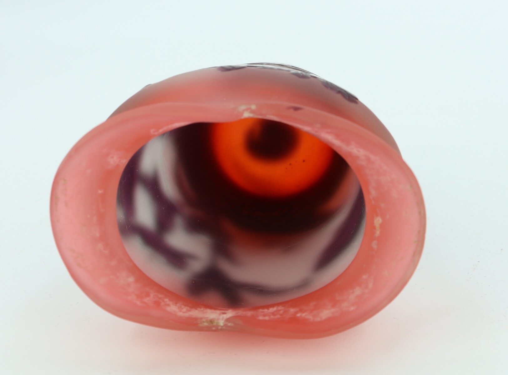 Vase aux campanules par Emile Gallé