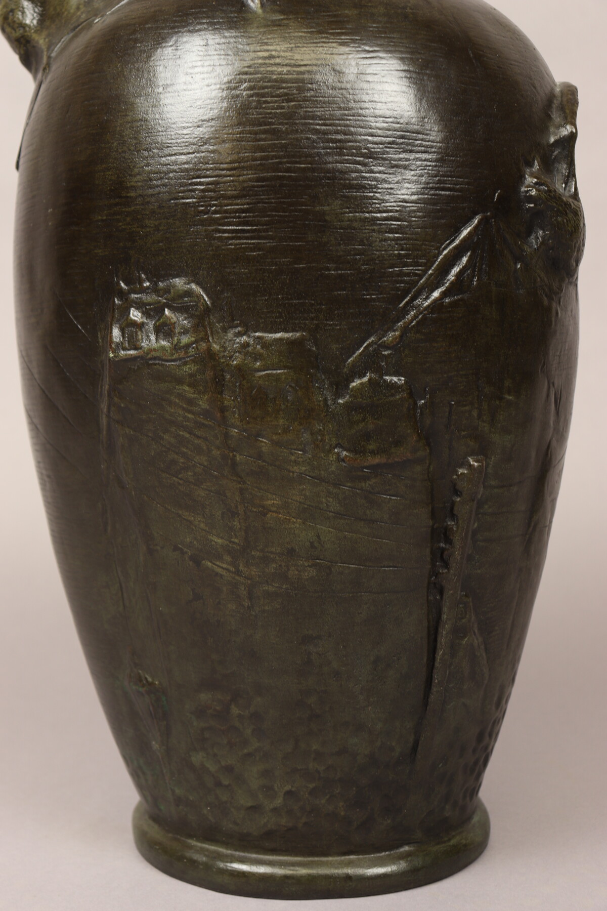 Vase aux chauve-souris par Hans Stoltenberg-Lerche