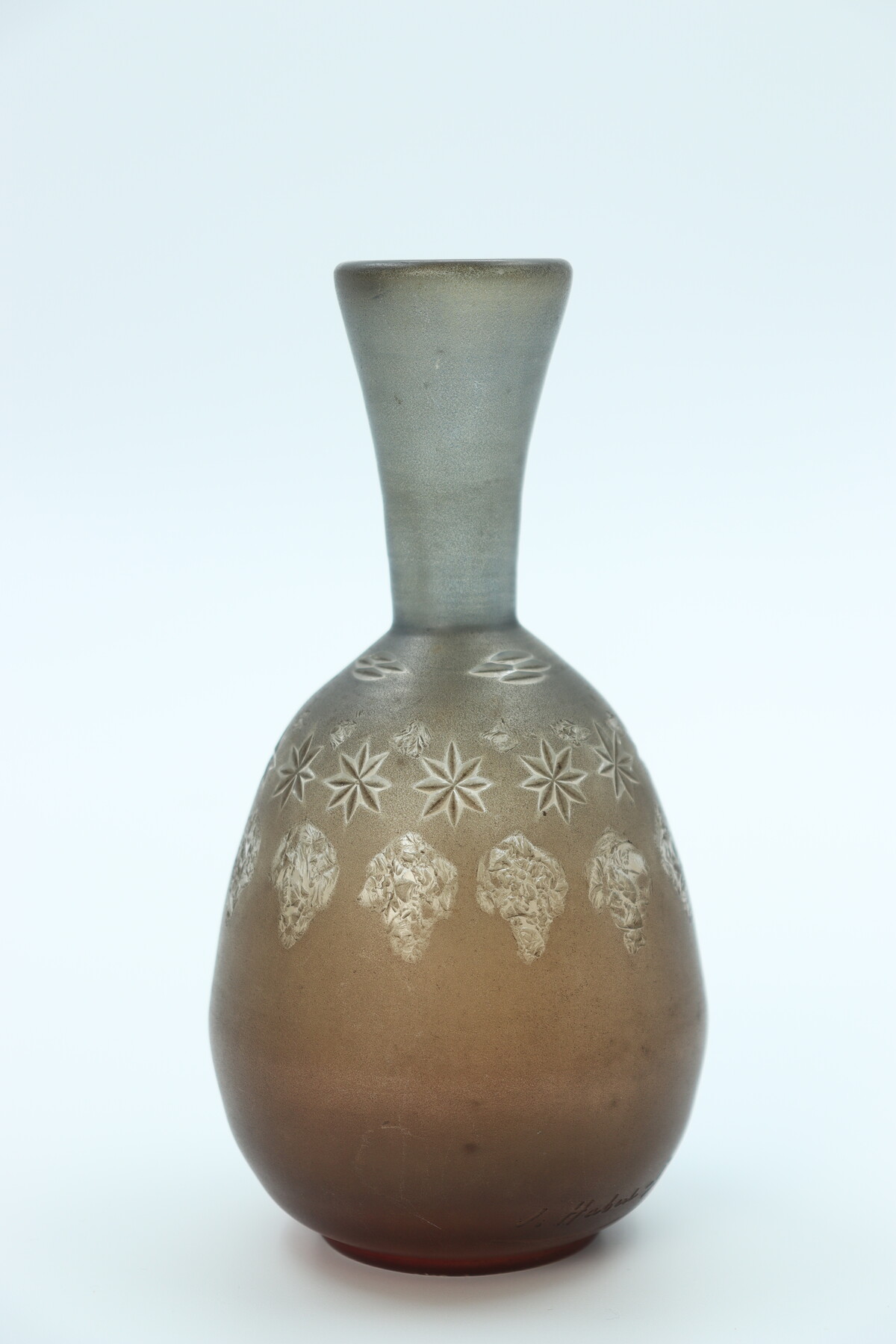 Vase aux étoiles par Jules Habert-Dys