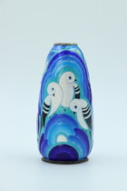 Vase aux oiseaux par Henriette Marty