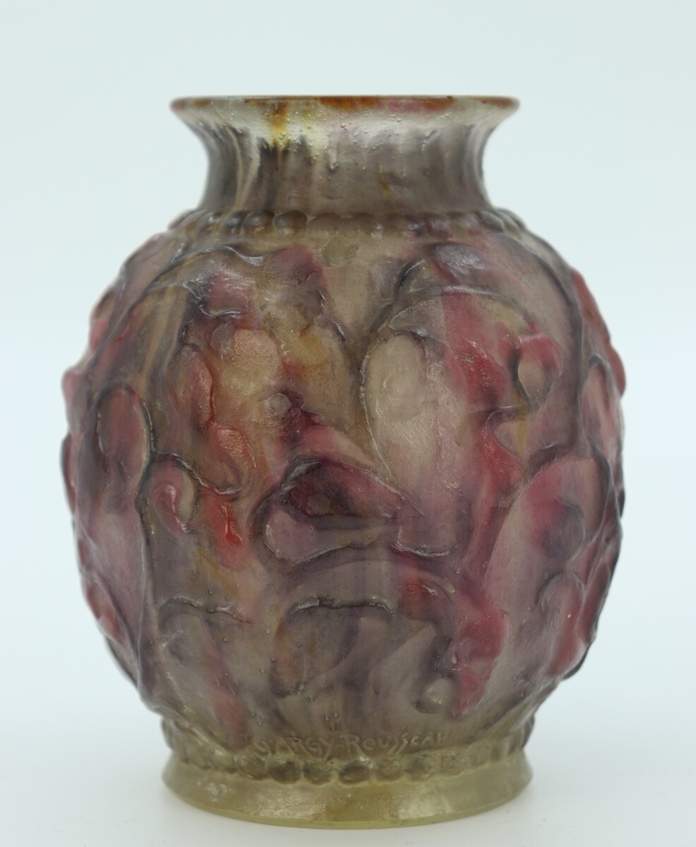 Vase boule par Gabriel Argy-Rousseau