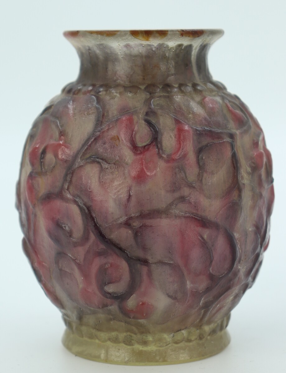 Vase boule par Gabriel Argy-Rousseau