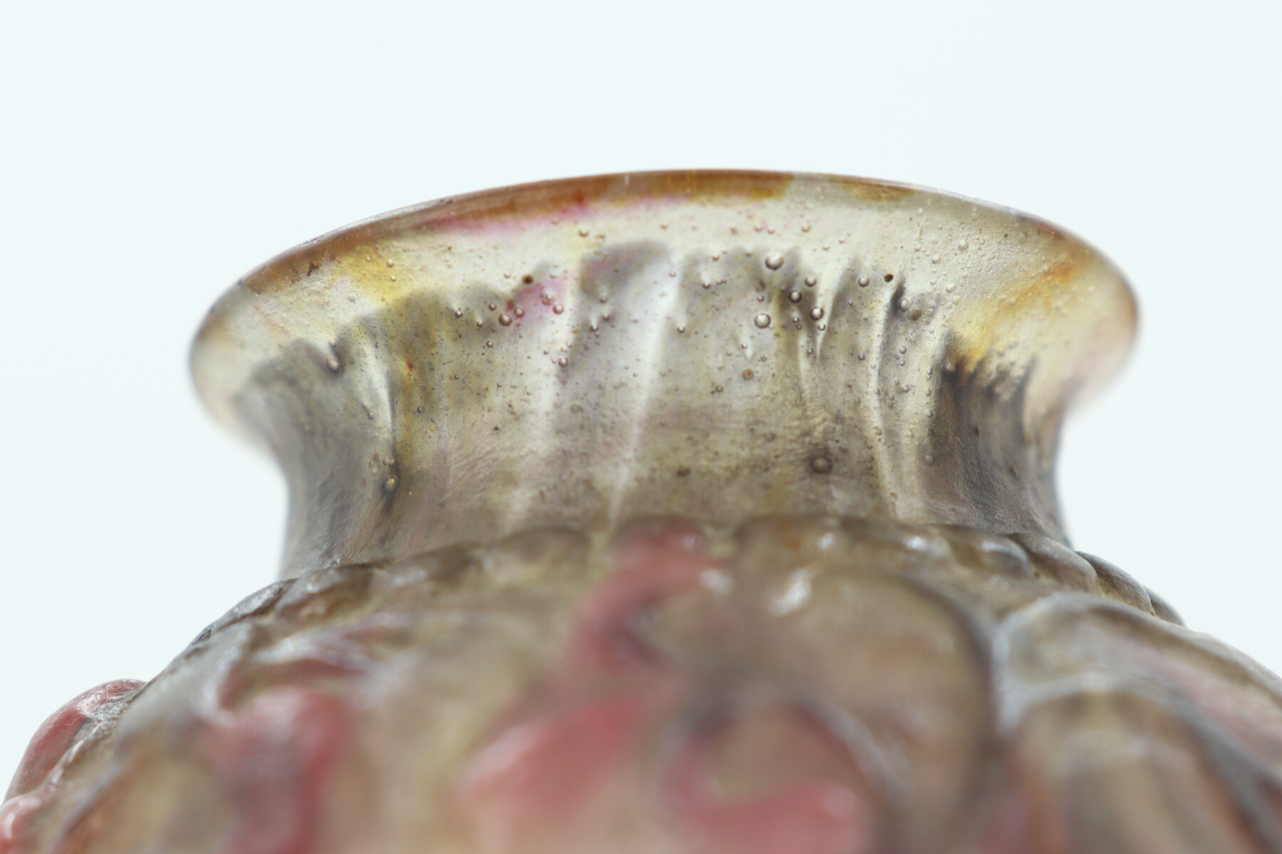 Vase boule par Gabriel Argy-Rousseau