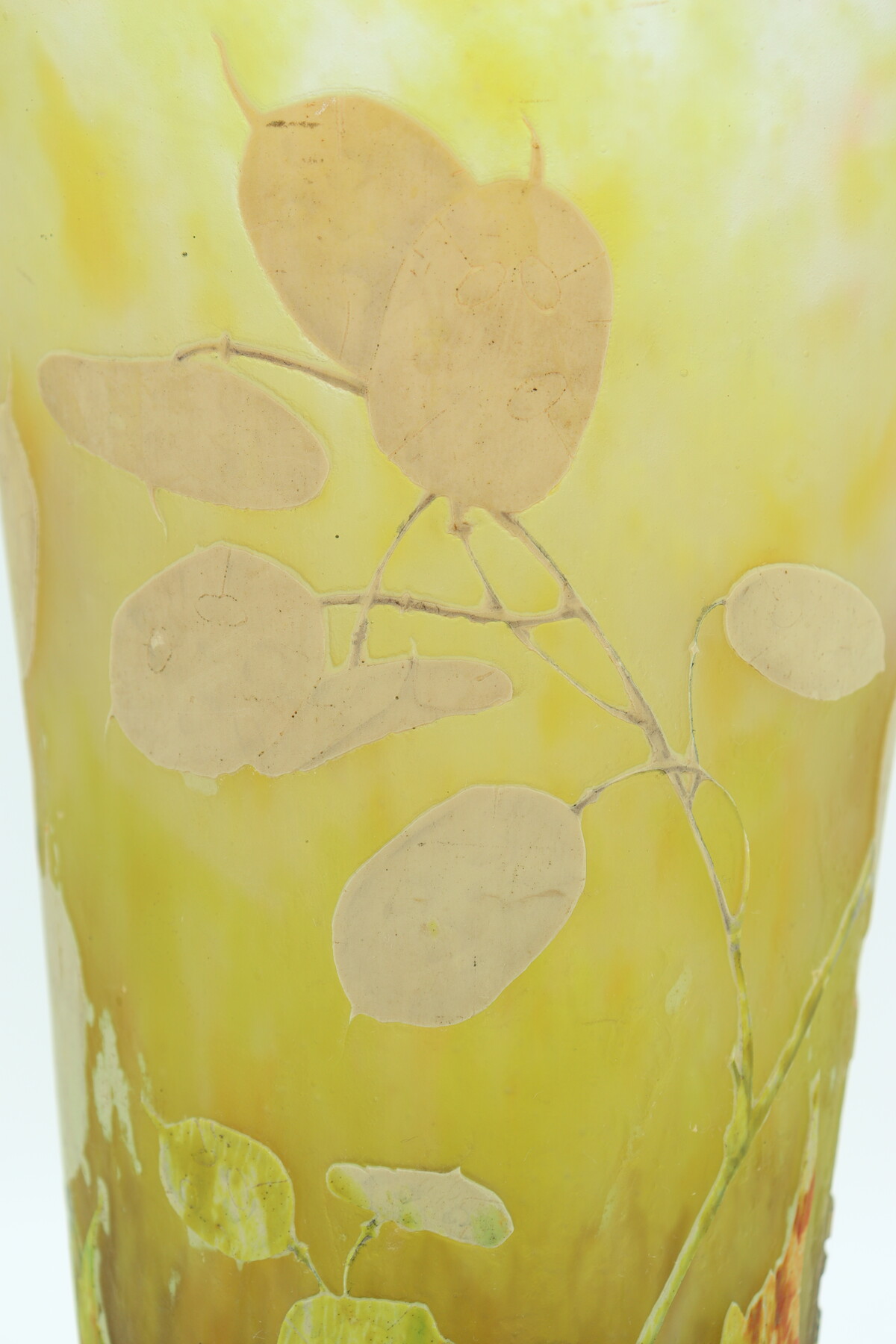 Vase Daum à décor de monnaie du pape