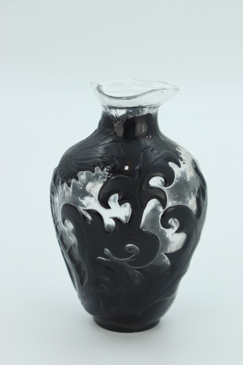 Vase de Tristesse par Emile Gallé