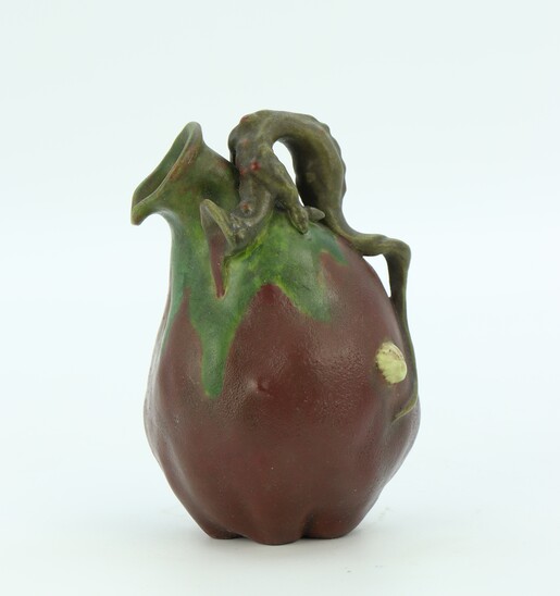 Dragon vase by Geo Wagner
