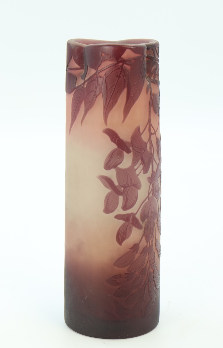 Vase Gallé à décor de glycines