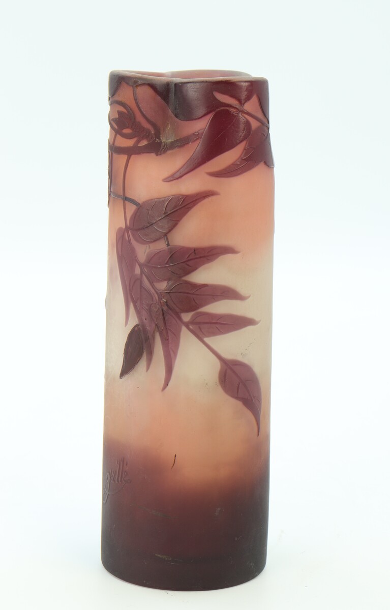 Vase Gallé à décor de glycines