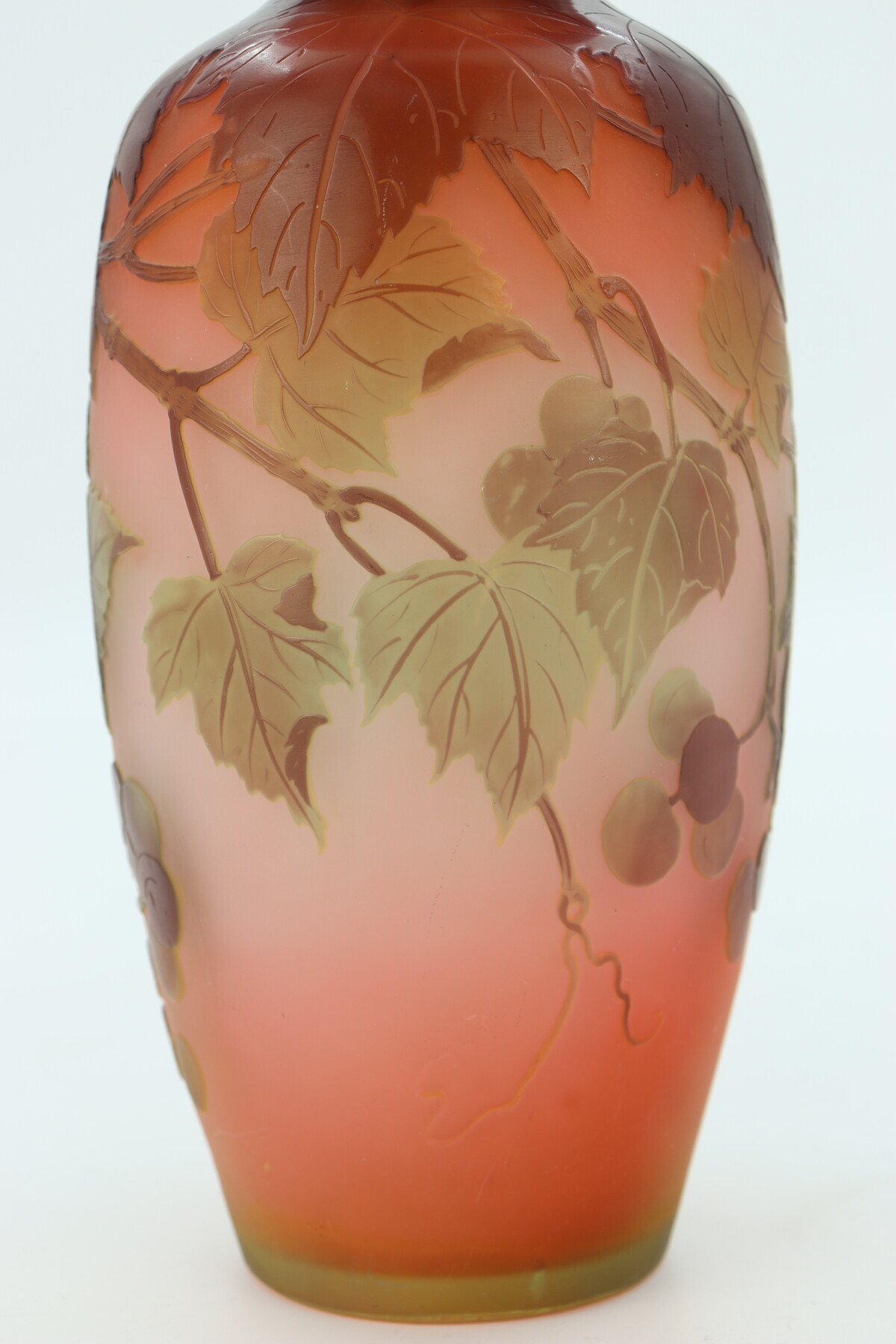 Vase Gallé à décor de vigne