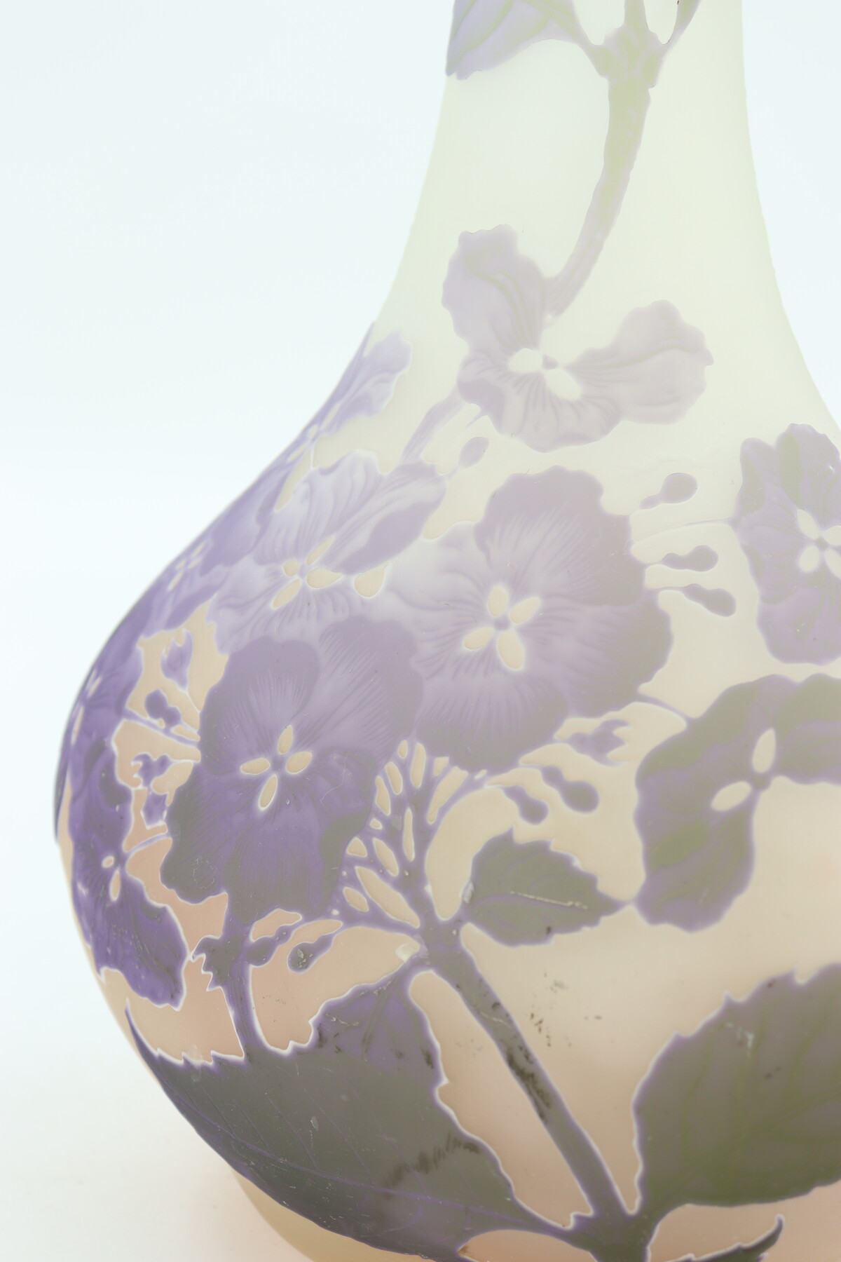 Vase Gallé à décor d'hortensias