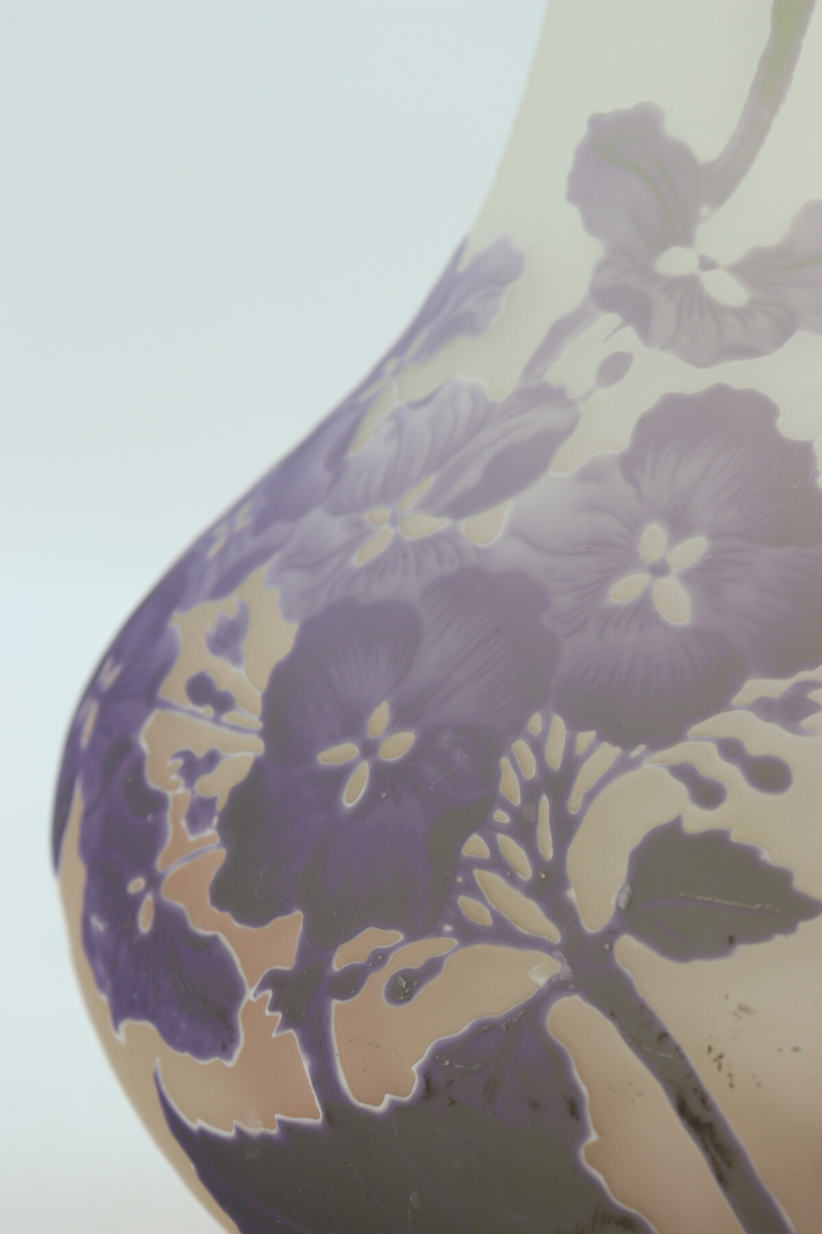 Vase Gallé à décor d'hortensias
