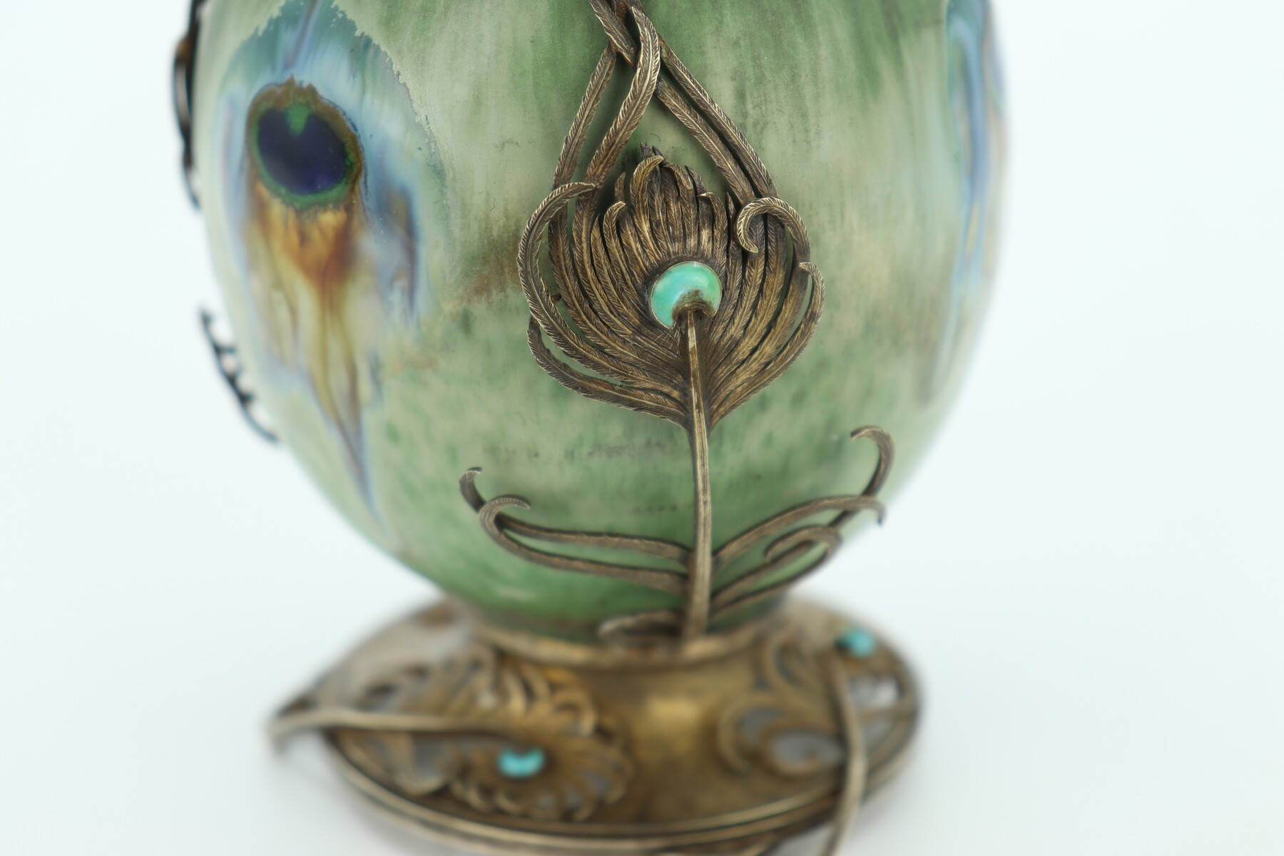 Vase par Alphonse Lamarre et Paul Louchet pour la Maison Pillivuyt