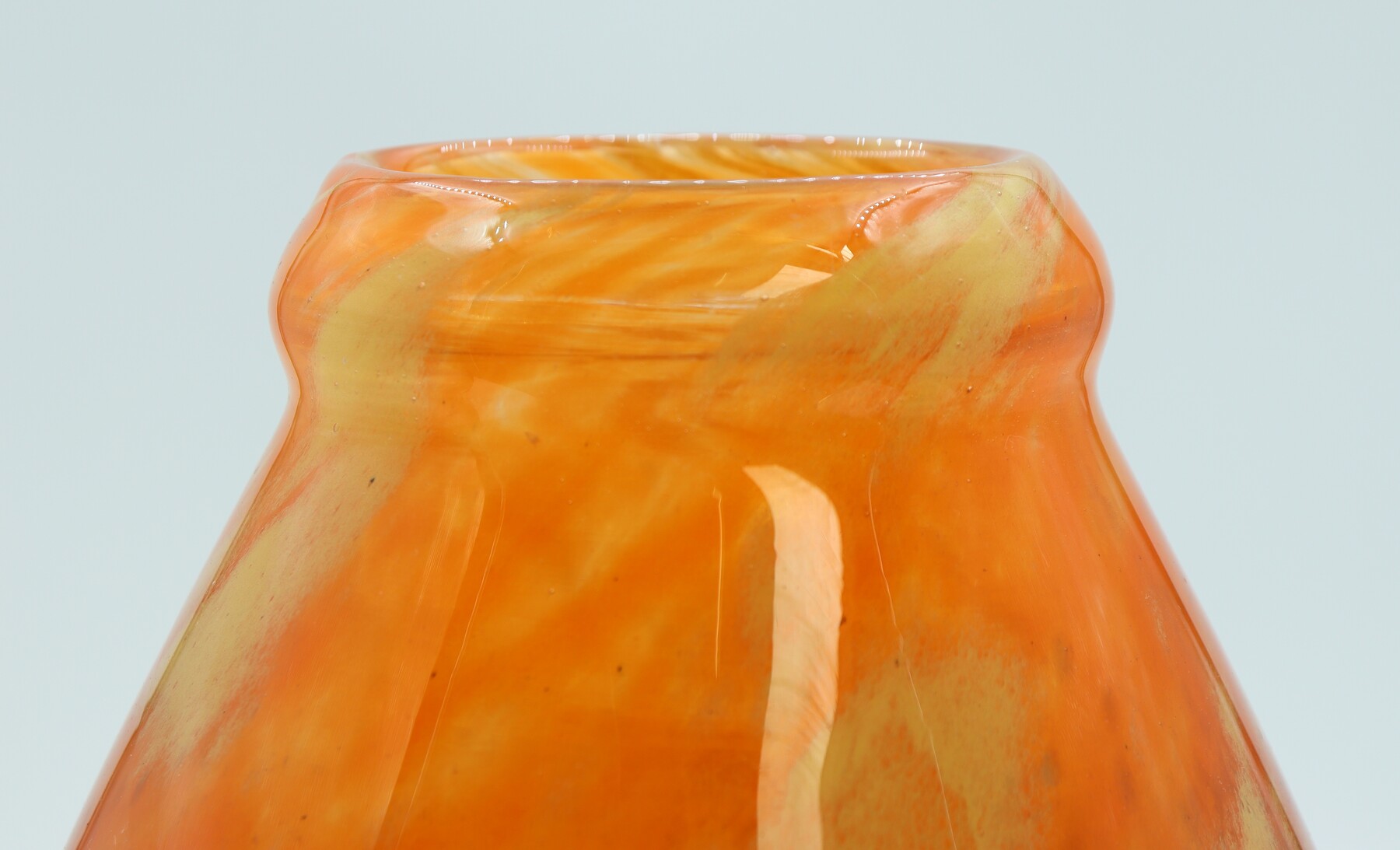 Vase Schneider